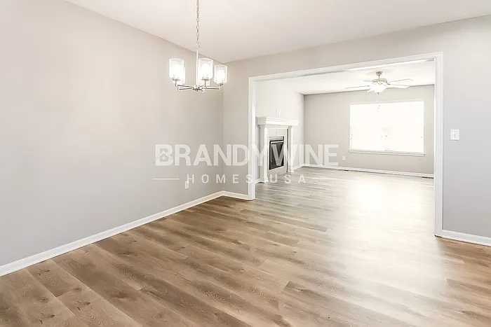 614 Winter Dr — Photo 7