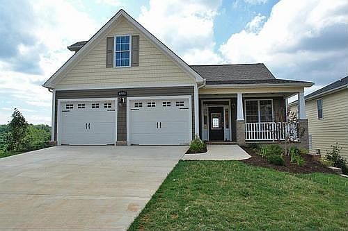4th image of 4906 Beaufort Ct