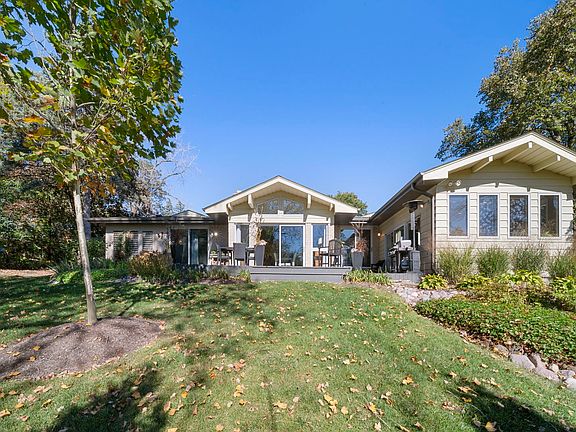 5th image of 21235 W Linden Ln