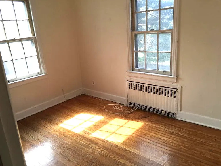 87 Hawthorne Ave #1 — Photo 3