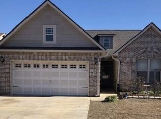 1198 Crown Walk Dr, Foley, AL 36535