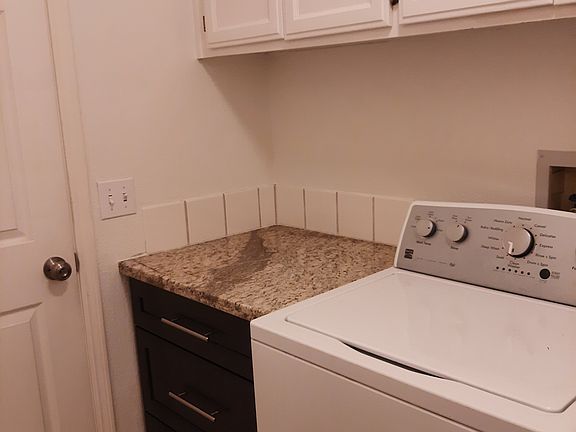 5th image of 423 Wilson Ln