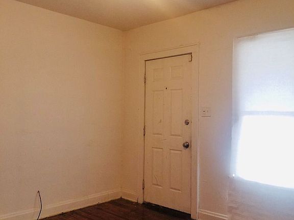 2nd image of 1254 E 23rd Ave