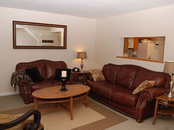 Living Room / Dining Room