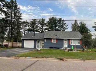 976 Maple Ave E, Mora, MN 55051