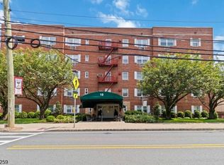 18 Springfield Ave APT 2B, Cranford, NJ 07016