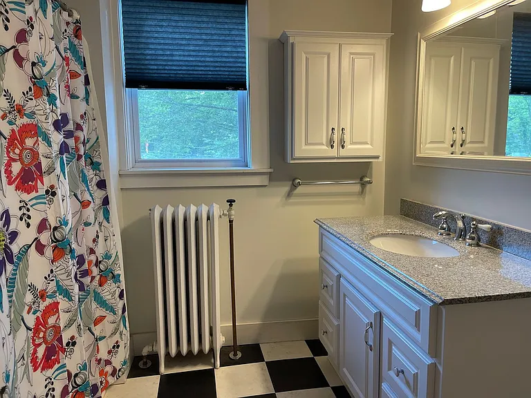 16 Maple St — Photo 7