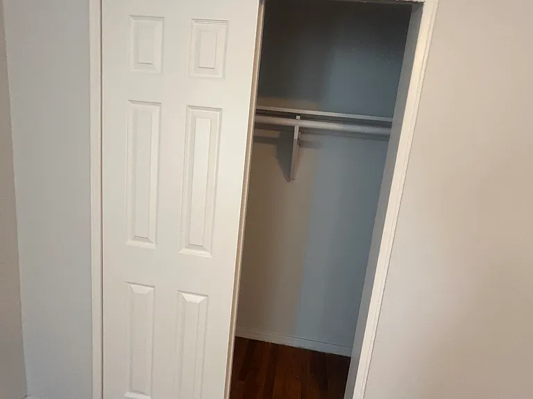 6-250 McLean Ave #6 — Photo 8