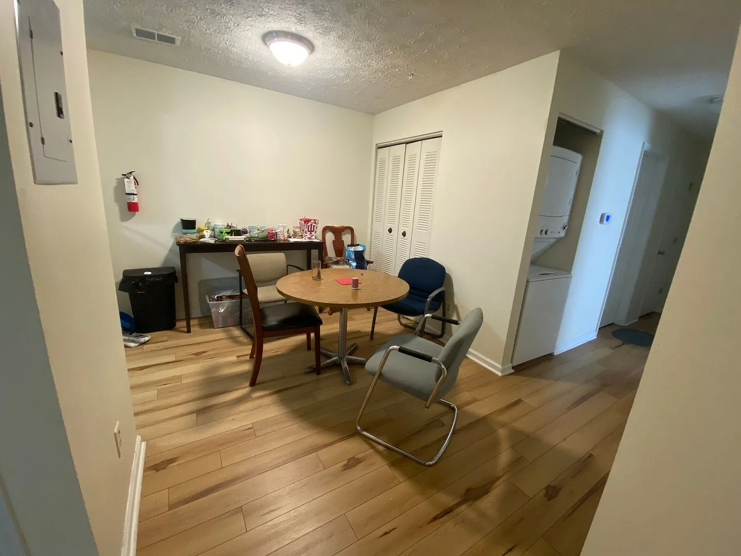 3-Bedroom Apartment Near IU Bloomington Campus — Photo 3