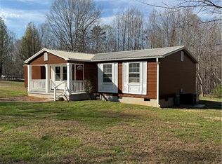 242 W Matthews St, Stoneville, NC 27048