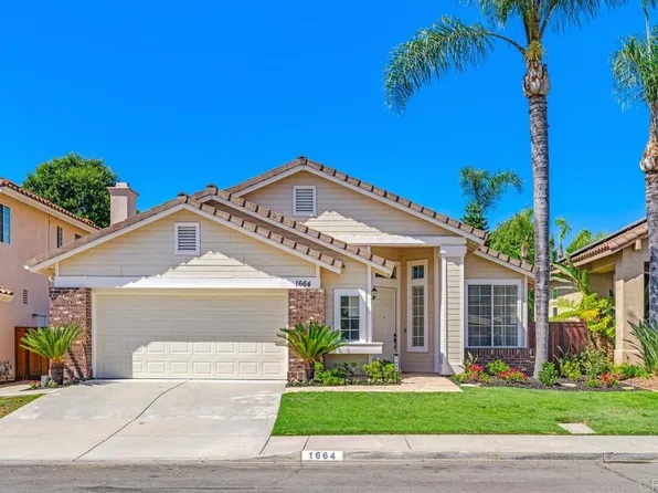 1664 Turnberry Dr, San Marcos, CA 92069