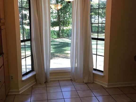4th image of 4712 Tory Sound Ln