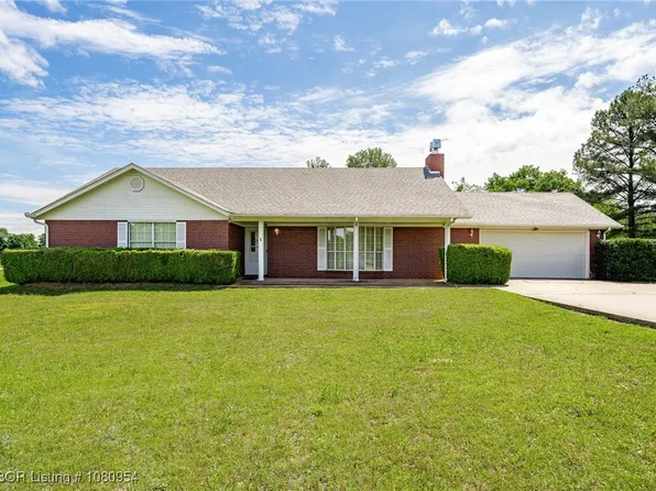 112707 S 4725th Rd, Muldrow, OK 74948