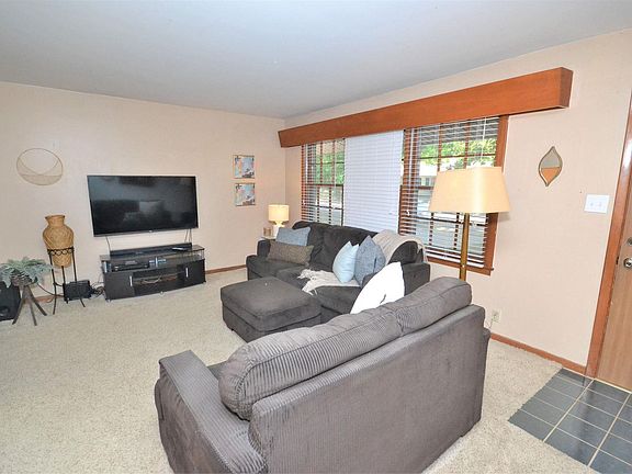3rd image of 1103 E 20th Ave