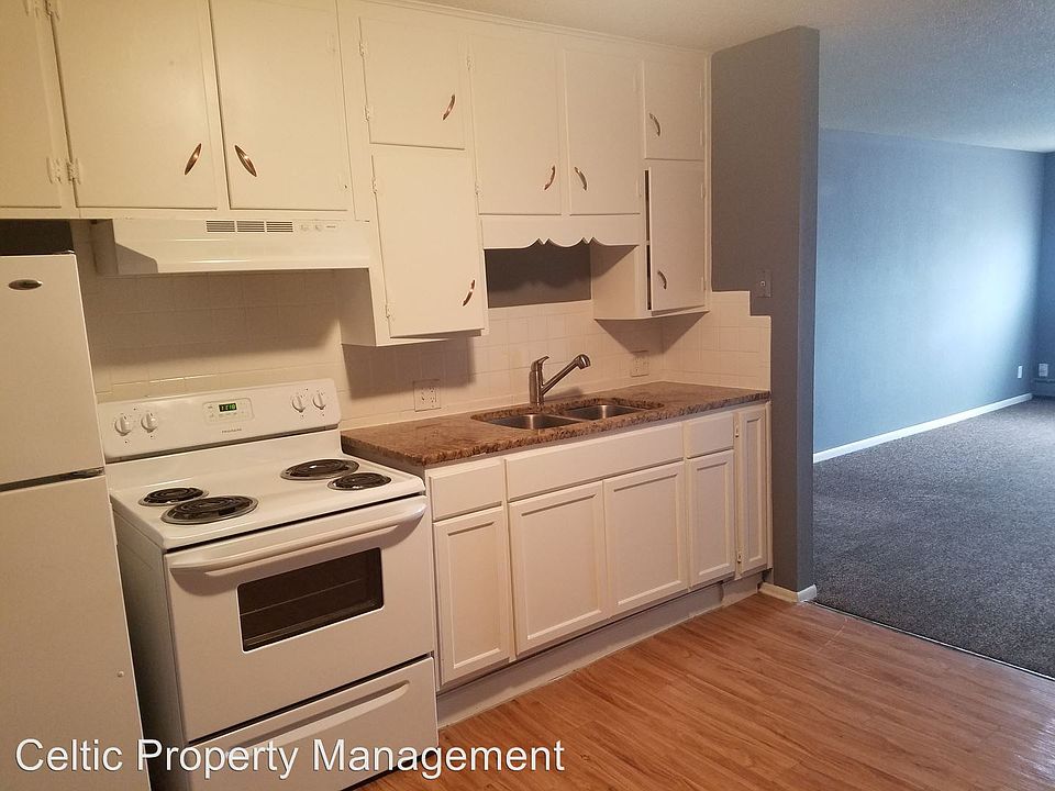 1st image of 2715 W 42nd Ave APT 07