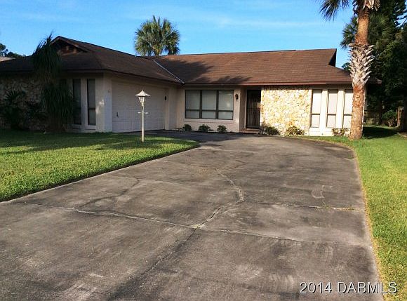 1st image of 87 Aqua Ct