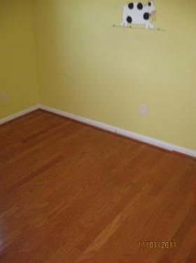 3rd image of 7203 Chesswood Ct