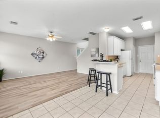 17207 Oakwood Chase Dr, Spring, TX 77379