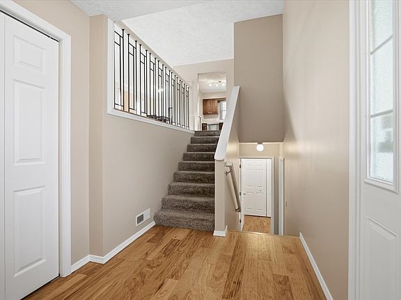 4th image of 1204 Kim Dr