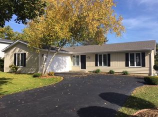 29 Sheehan Dr, Lake Villa, IL