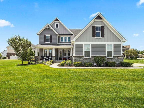 4th image of 2713 Benmore Ct