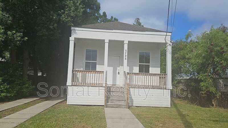 1st image of 5728 Wickfield Dr