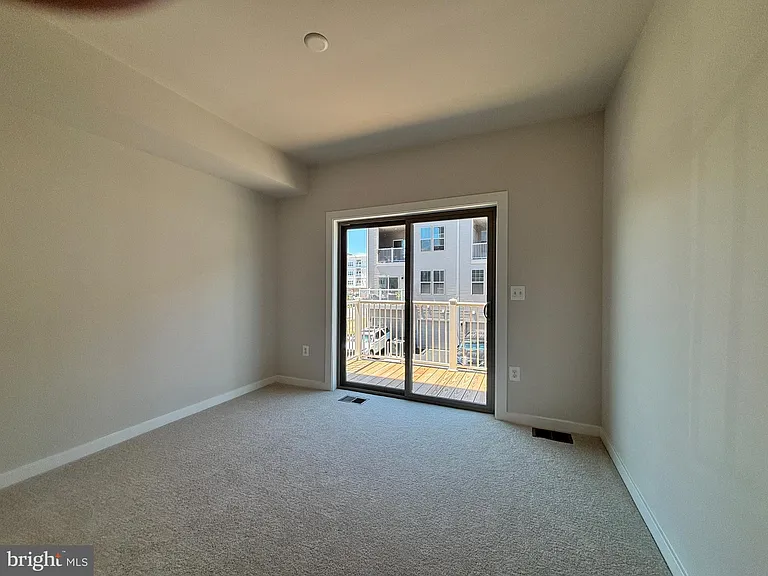 1104 Dabney #A — Photo 15