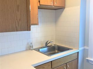 283 Prospect St UNIT 1L, Pawtucket, RI 02860