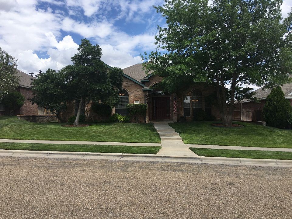 Street view of front of home