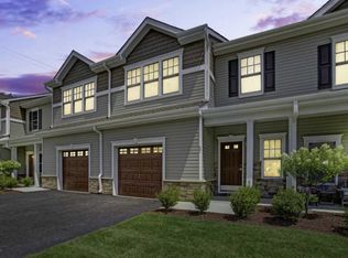 57 Rockingham Way, Manchester, NJ 08759