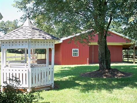 Gazebo/Barn