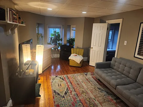 100 Pleasant St #4 Photo 1