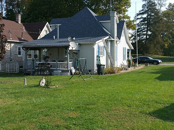 4th image of 623 N East St