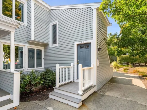 15 Stone St APT O, Beverly, MA 01915