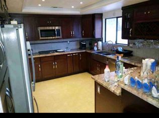7205 Kenyon Ave, Hesperia, CA 92345