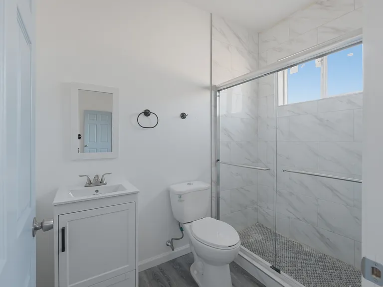 6507 Woodley Ave #3 — Photo 8