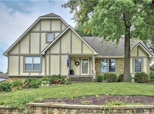 13303 W 112th St, Overland Park, KS 66210