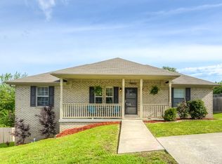 105 Allie Ct, Berea, KY 40403