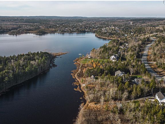 2nd image of 841 McCabe Lake Dr