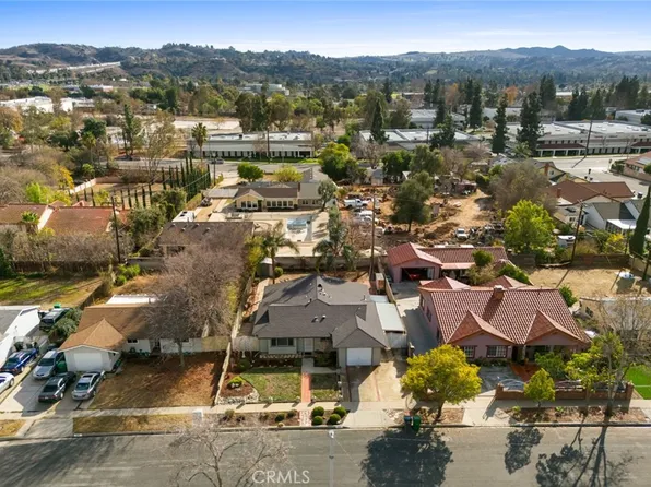 940 W Calora St, San Dimas, CA 91773