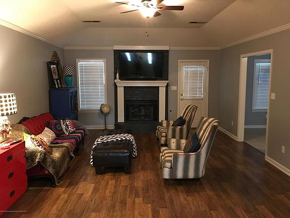 4th image of 6881 Oak Forest Dr