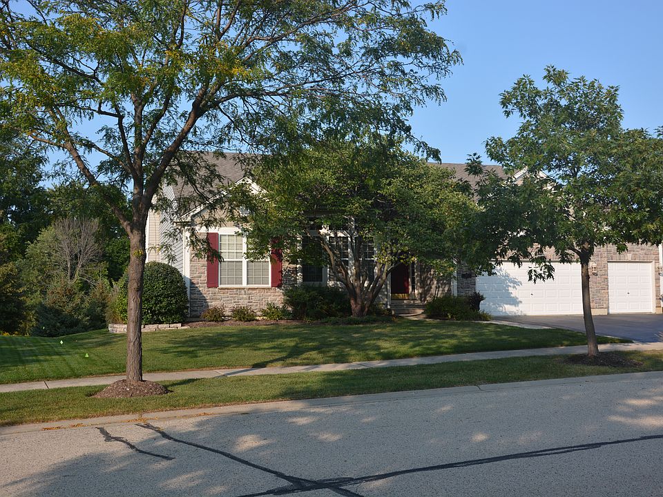 1st image of 612 Dunhill Dr