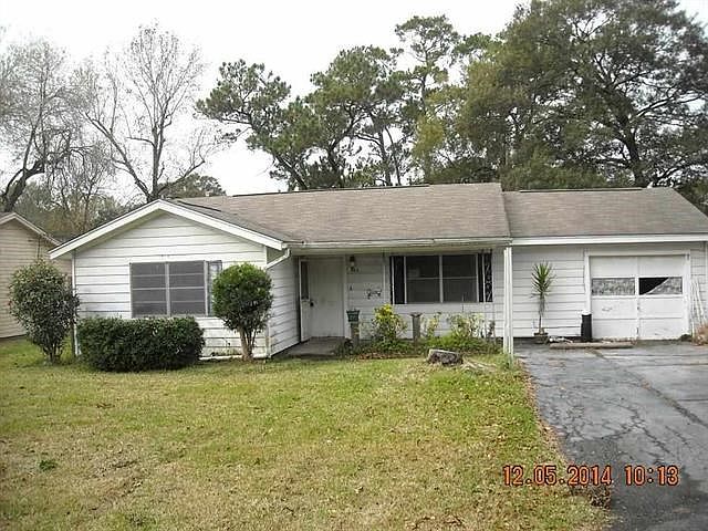 1st image of 360 Armstrong Dr