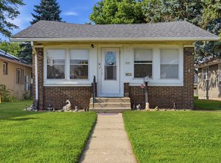 1010 W 5th St, Sterling, IL 61081
