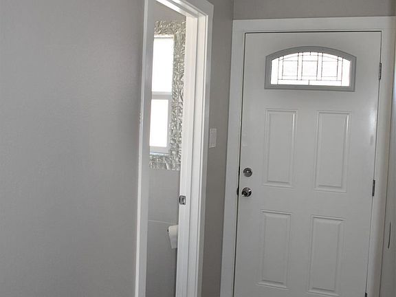 4th image of 4148 Cornelia Way