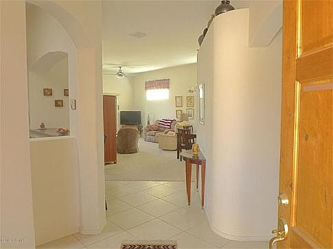 3rd image of 2416 N Avenida Mena