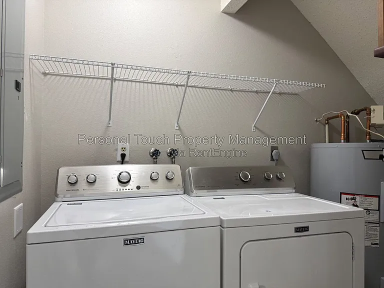 2143 2nd Ave E — Photo 6