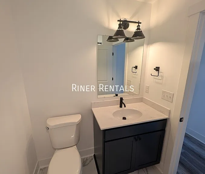 25 Barnyard Cir — Photo 11