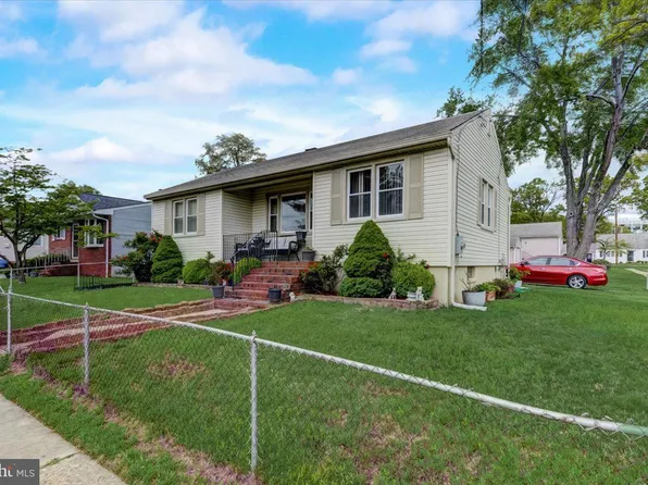8573 Stockton Ave, Merchantville, NJ 08109