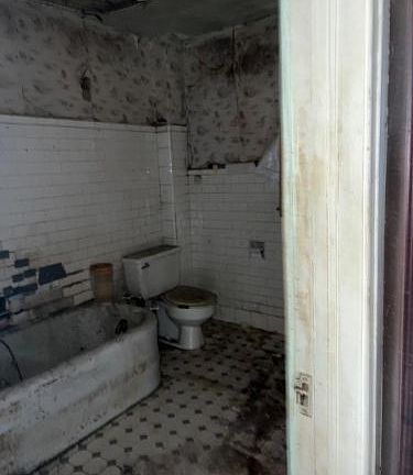 3rd image of 246 Stirling Ave